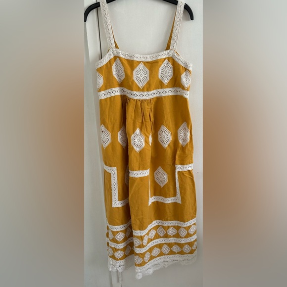 Zara Dresses & Skirts - Zara Embroidered Dress